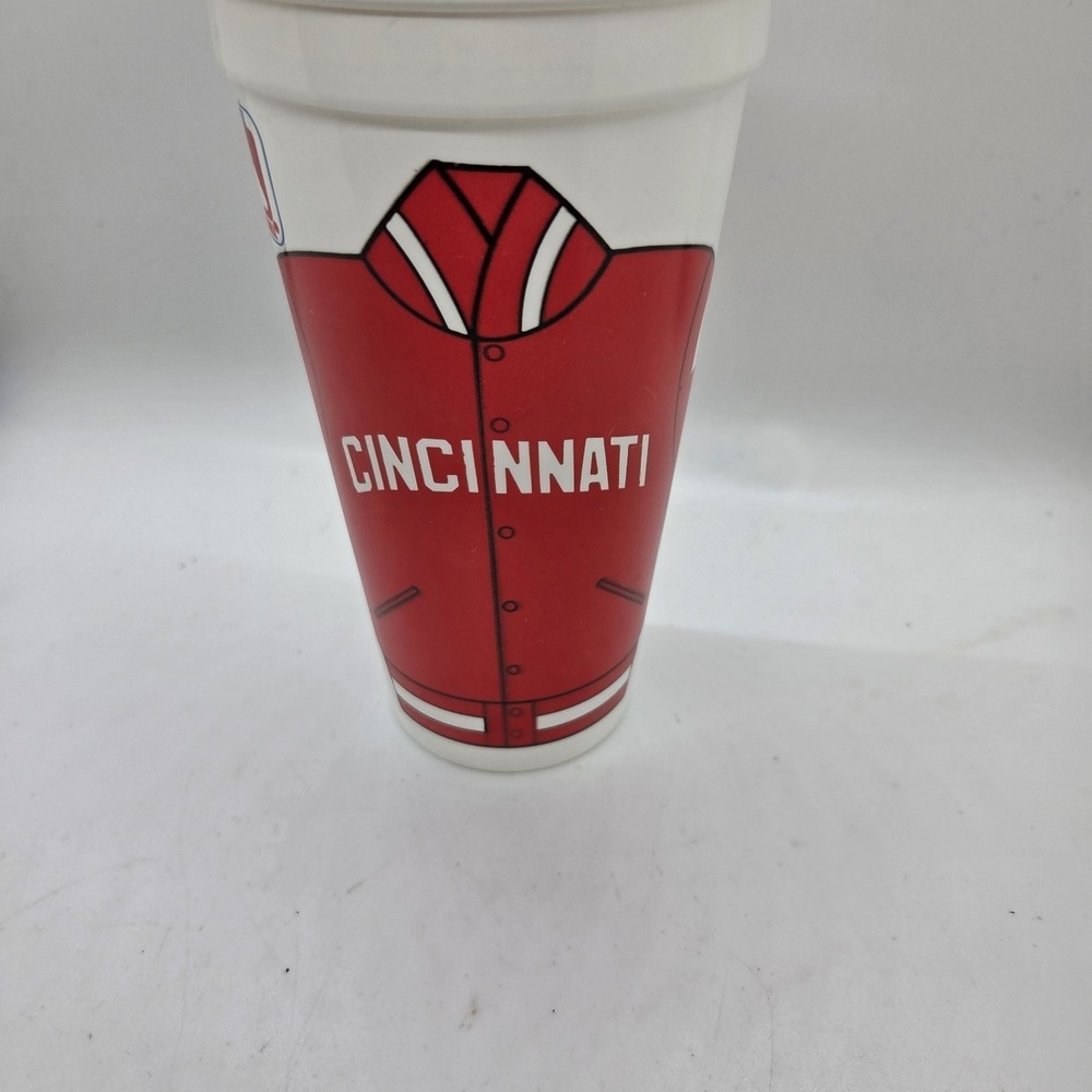 Vintage Cincinnati Reds MLB ICEE Souvenir Cup Plastic Tumbler Mr. Red Mascot